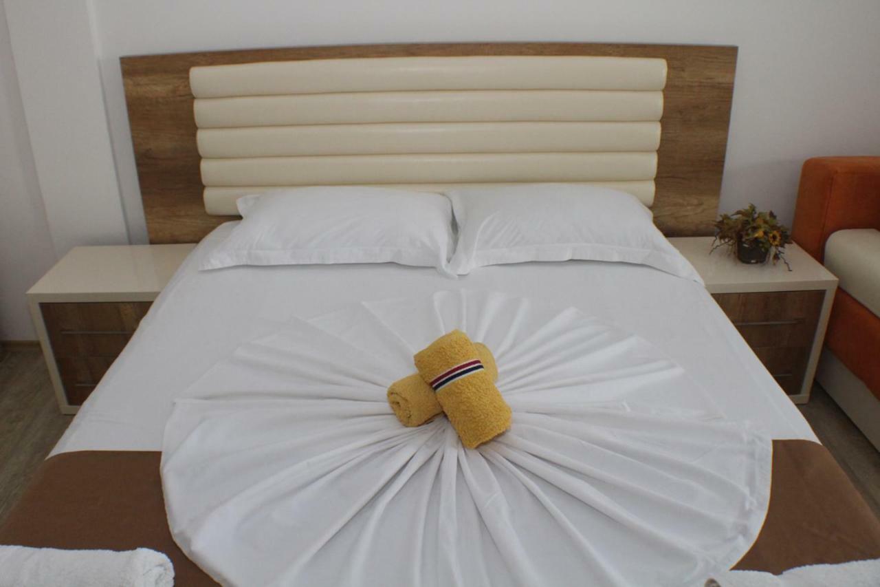 Casa Hena Hotel Ulcinj Luaran gambar